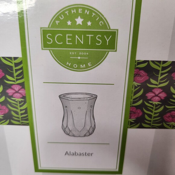 Scentsy Alabaster New In Box - Picture 2 of 5